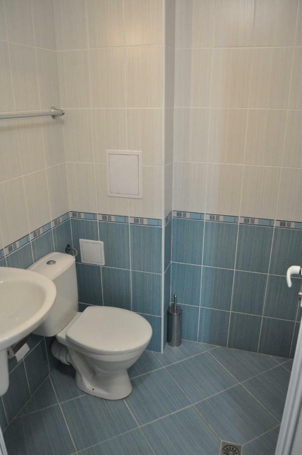 נסבר St. George Apartments מראה חיצוני תמונה